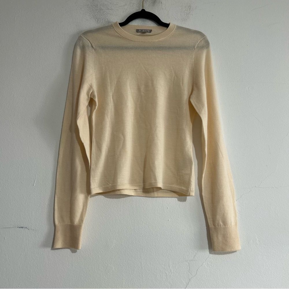 J. Crew Carolyn Fitted Merino Wool Sweater Cream Medium Neutral Minimal Preppy